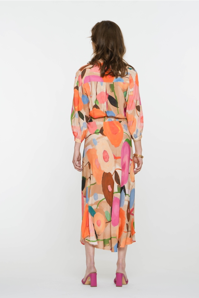 ROK MET BLOEMEN PATROON 56080 70 SAND/ORANGE/BLUE/GREEN